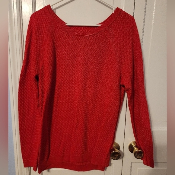 Red light weight ribbed sweater. Like New. Scoop Neck. XL - Picture 7 of 11